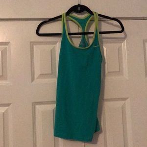 Nike seafoam green tank with built in bra size sm